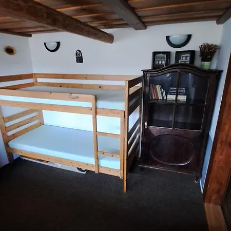 Pod Zeleznym Vrchem Guest house *