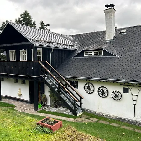 Pod Zeleznym Vrchem Guest house *